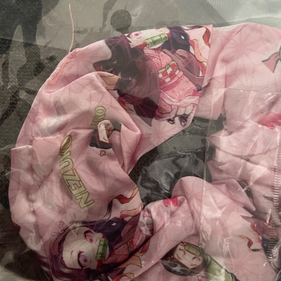 Demon Slayer Scrunchies set - Picture 4 of 5